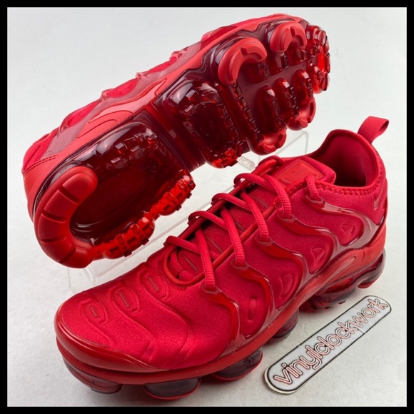 men's nike air vapormax plus running shoes red